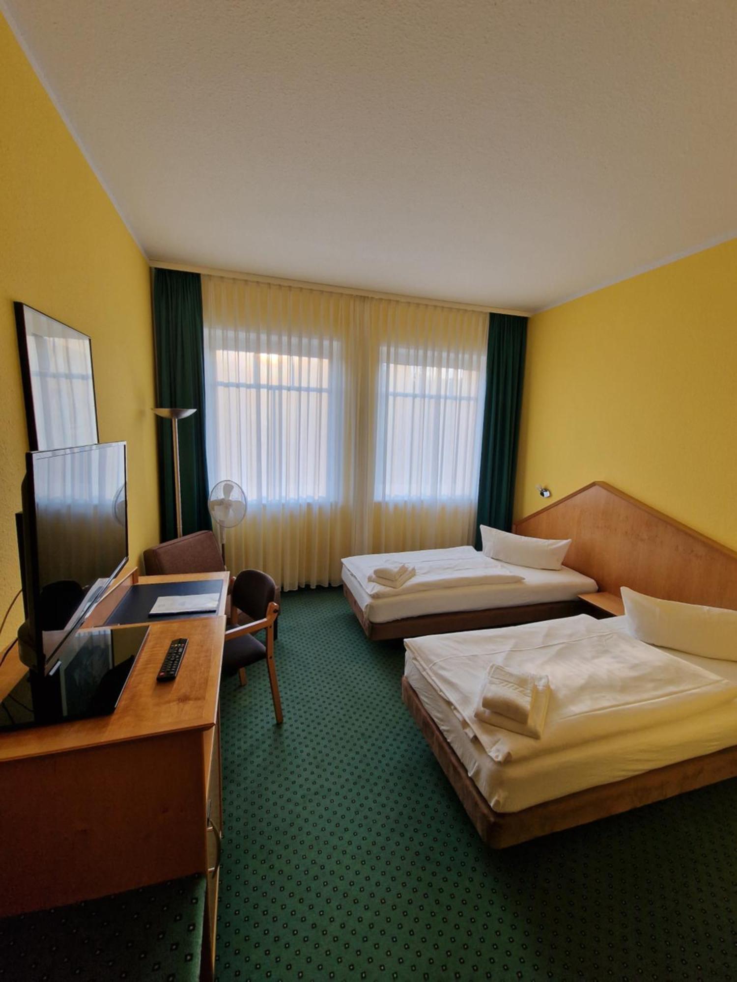 Hotel A2 Schopsdorf  Bagian luar foto
